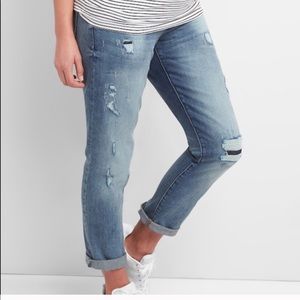 Gap Girlfriend Fit Maternity Jeans